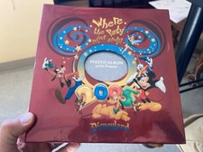 Disneyland Resort Holographic Photo Album, Mickey 2012 - 100 4x6/ Open/unused