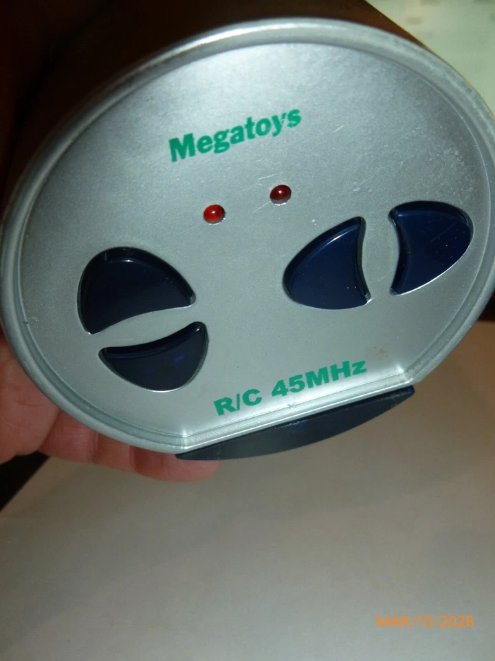 Mega Toys Megatoys RC 27 MHZ Huera 15 Radio Control Car - Image 4 of 4