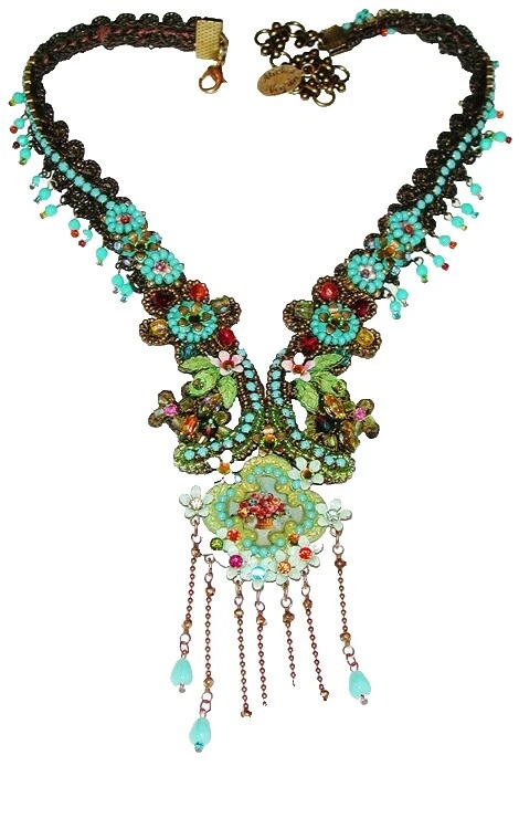 Flores y Plantas Babero Encaje Moda Collares y Colgantes