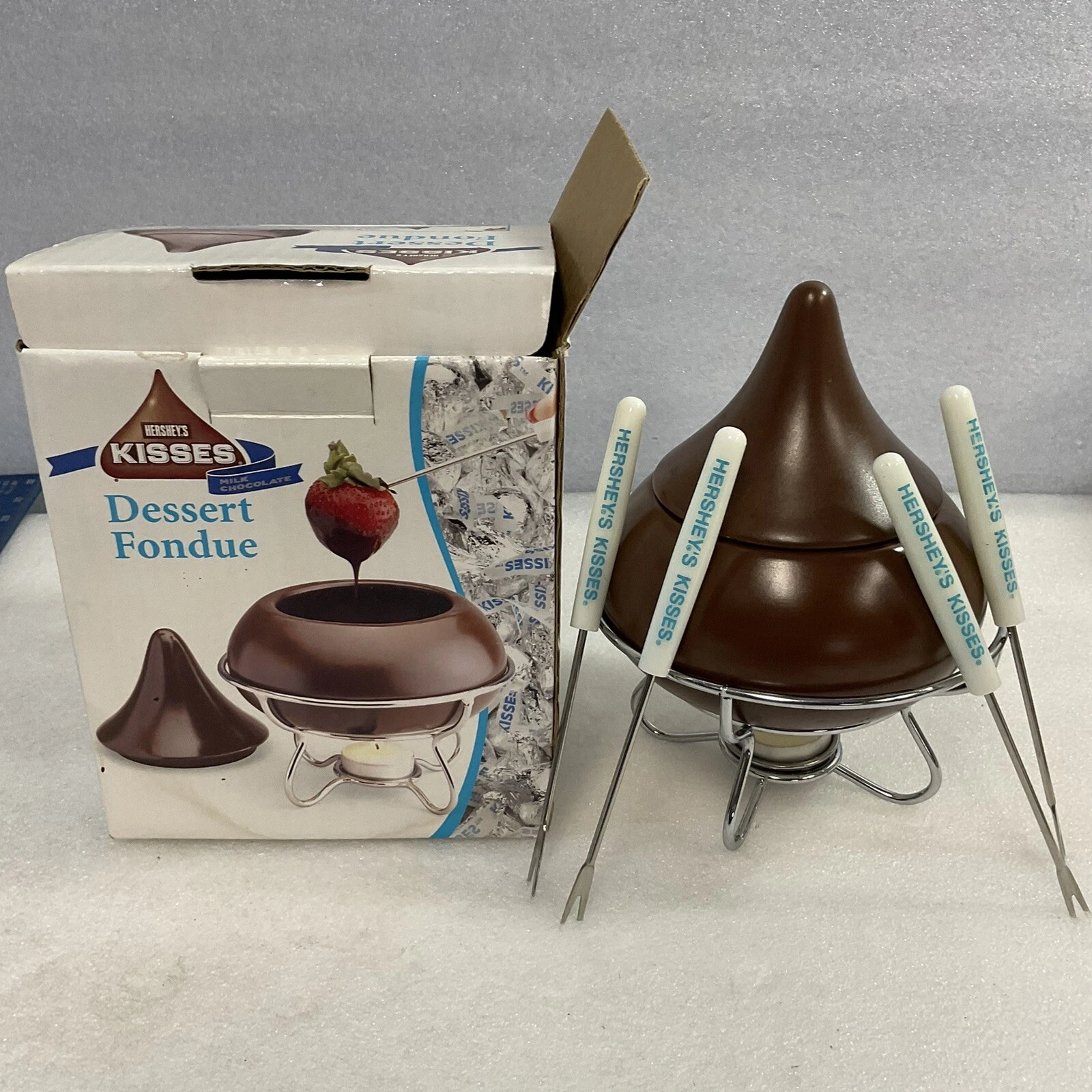 Hershey's Kisses Chocolate Dessert Fondue Maker KitchenGnu