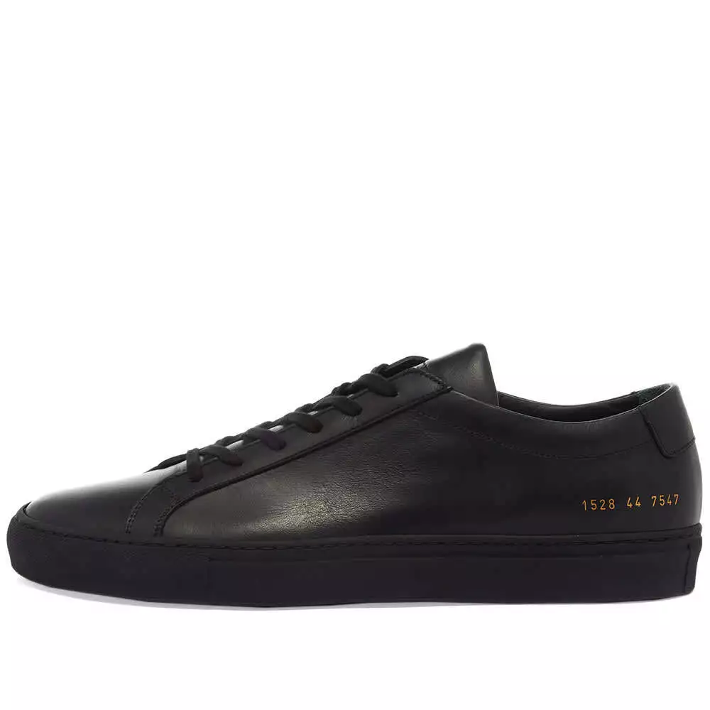 Common projects 1528 clearance