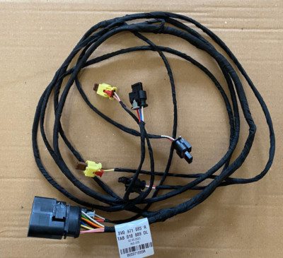 AUDI A3 8V Parking Sensor Wiring Loom Front With Crash Sensors Plugs (2013-2016)