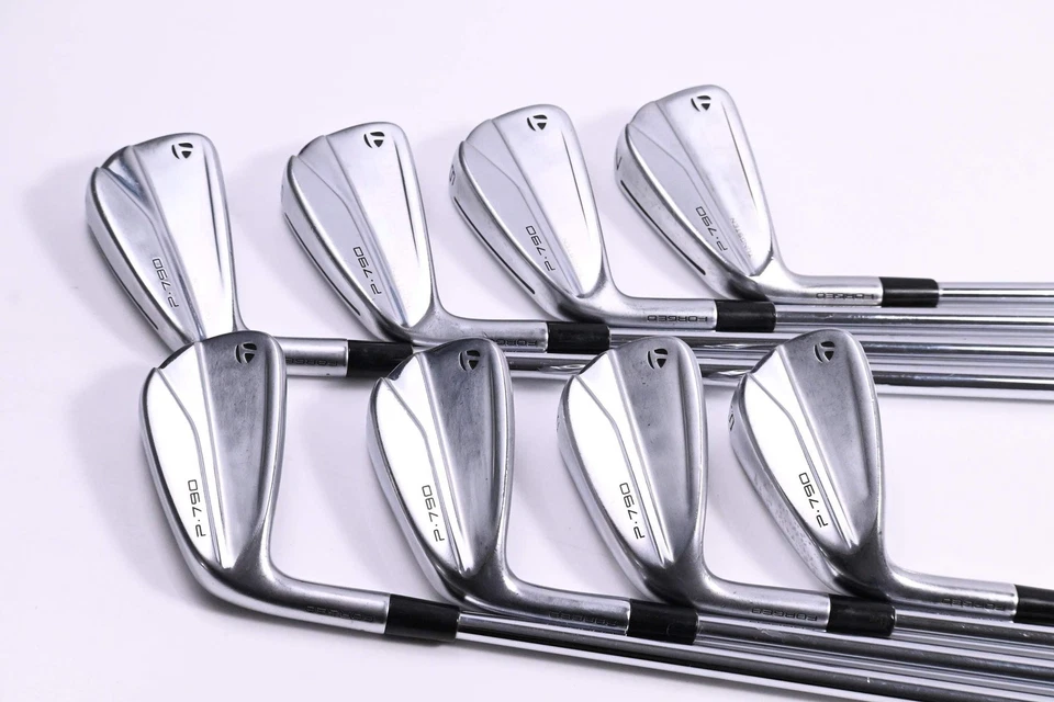 Left Hand Taylormade P790 2021 Irons / 4-PW+AW / X-Flex Project X Shafts - Image 2 of 4