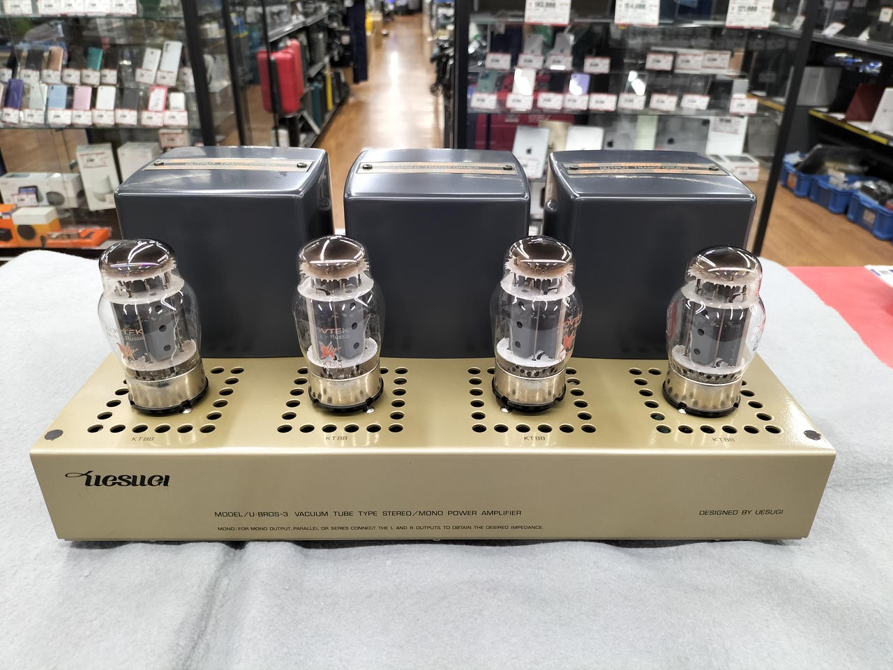 UESUGI U-BROS-3 Tube Amplifier KT88 50W Stereo 90W Mono Integrated Used