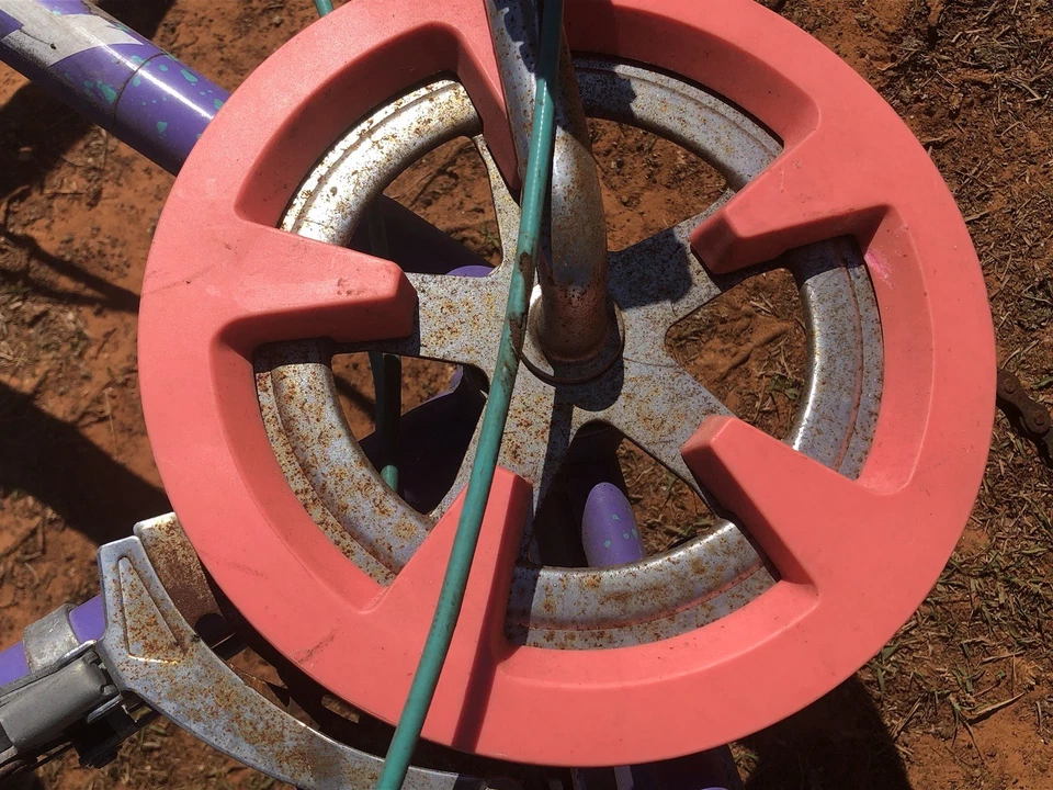 Bicicleta para mujer HUFFY 10 velocidades Mountain Storm púrpura rosa verde neón de colección Foto 3 de 4