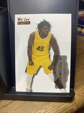 Wild Card Matte White LBC-5 Davion Mitchell Gold Name