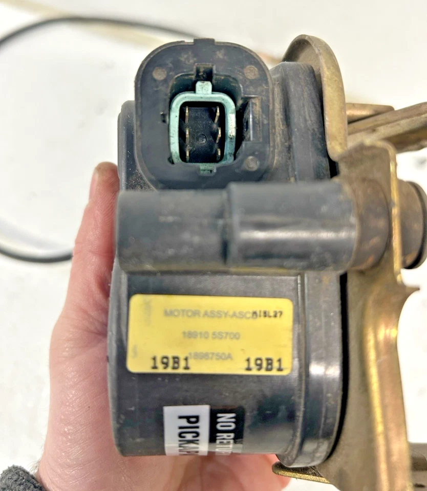 2001 - 2004 年日产 Frontier & Xterra 3.3L 升 V6 巡航控制伺服 带电缆执行器 — 第 3/4 张图片