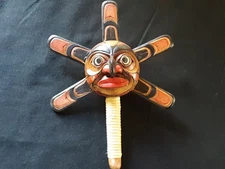 CLASSIC NORTHWEST COAST DESIGN, "SUN-RAY" EFFIGY WOODEN RATTLE,  EUG-0725*07669