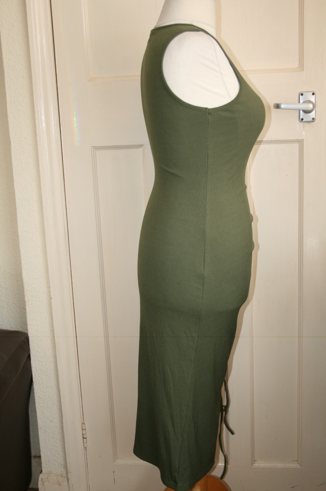 Picture 4 of 6