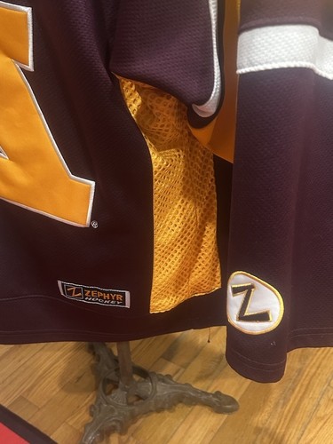 Vintage Minnesota Golden Gophers NCAA Zephyr Hockey Jersey W/Fight Strap Men 52 - Picture 12 of 12