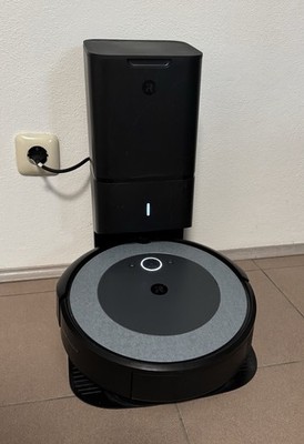 iRobot Roomba i3+ Saugroboter mit Absaugstation - inkl. Zubehör
