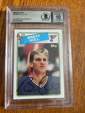 BRETT HULL AUTOGRAPH TOPPS ROOKIE CARD BECKETT AUTHENTIC 10 GUM STAIN ON BACK. rookie card picture