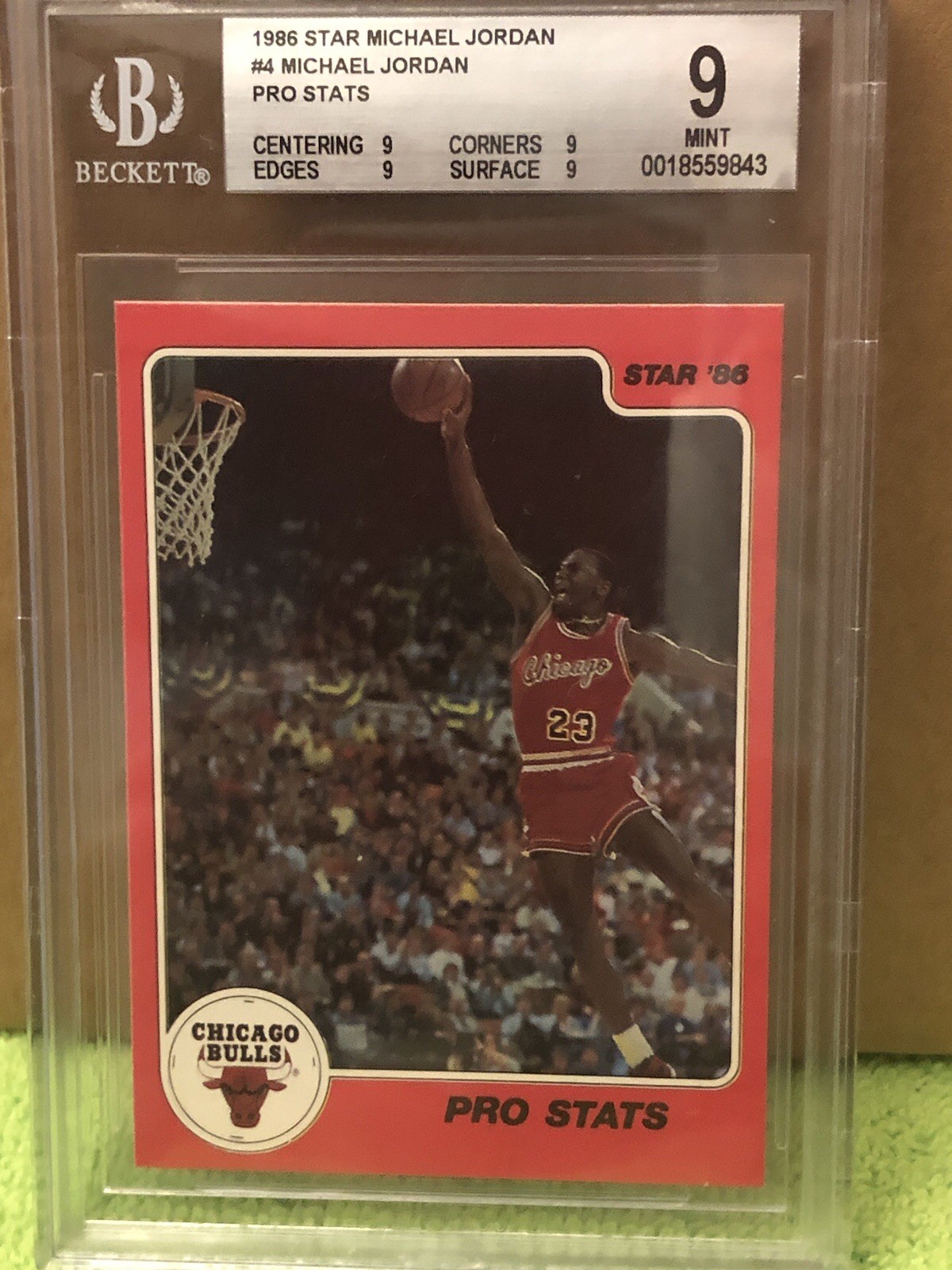 1986 Michael Jordan Star ProStats #4 BGS 9.0 Solid 9s True Mint 