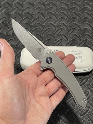 Maxace Knives - Aiorosu Heng - Titanium Scales w/ a 14C28N Blade.