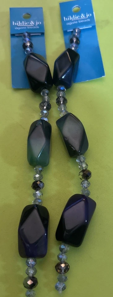 Hildie  & Jo  13 Piece Lot Of 2 Made China. Mix Purple Bead. - Image 2 of 4