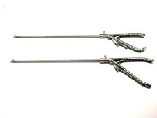 LAPAROSCOPY NDL HOLDER STRAIGHT RIGHT CURVED JAW 5MM 2PC AUTOCLAVABLE ADDLER