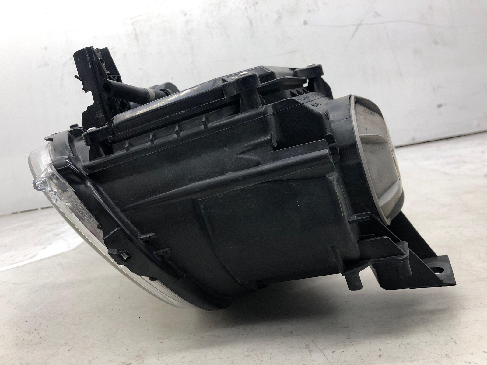 2006-2012 BENTLEY CONTINENTAL FRONT RIGHT HID XENON HEADLIGHT LAMP 3W1941016T