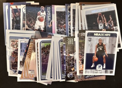 MEMPHIS GRIZZLIES Beginner Collectors Team Lot (66)