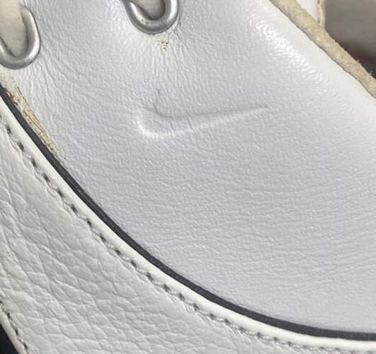 Туфли для гольфа женские Nike Air Tac без шипов белые 314906-101 низкий верх на шнуровке 7,5 - Изображение 2 из 4