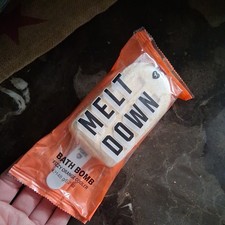 VICTORIA'S SECRET Melt Down Popsicle BATH BOMB Fizzy Orange Cooler 5.2 Ounces