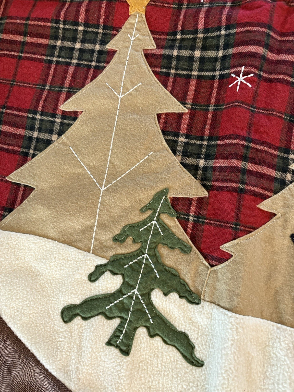 Rustic Moose Red Plaid Christmas Tree Skirt 48” Round Lodge Cabin Woodland