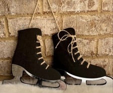 Black Ice Skates With Laces Wooden Decor New In Package