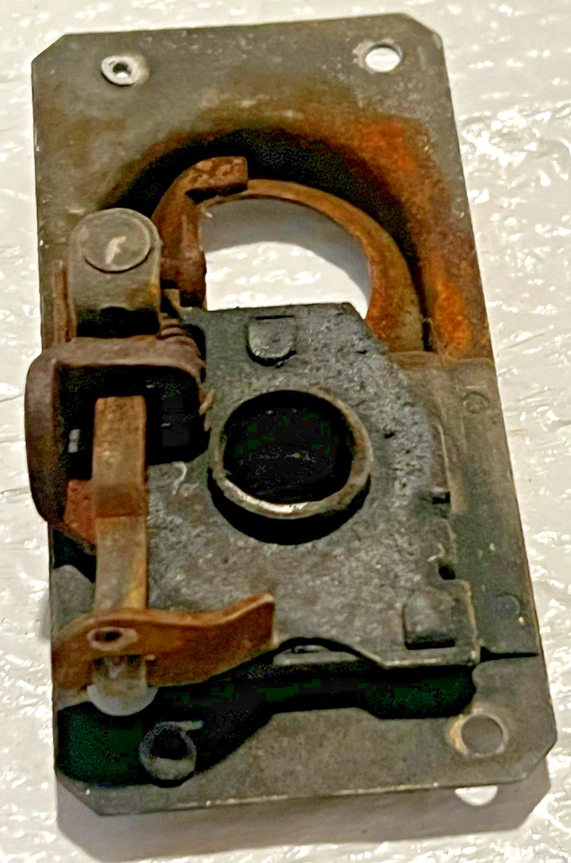 VW MK Jetta Rabbit Scirocco Lower Hood Latch Receiver Foto 4 de 4