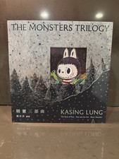 Kasing Lung - The Monsters Trilogy Book + Pos...