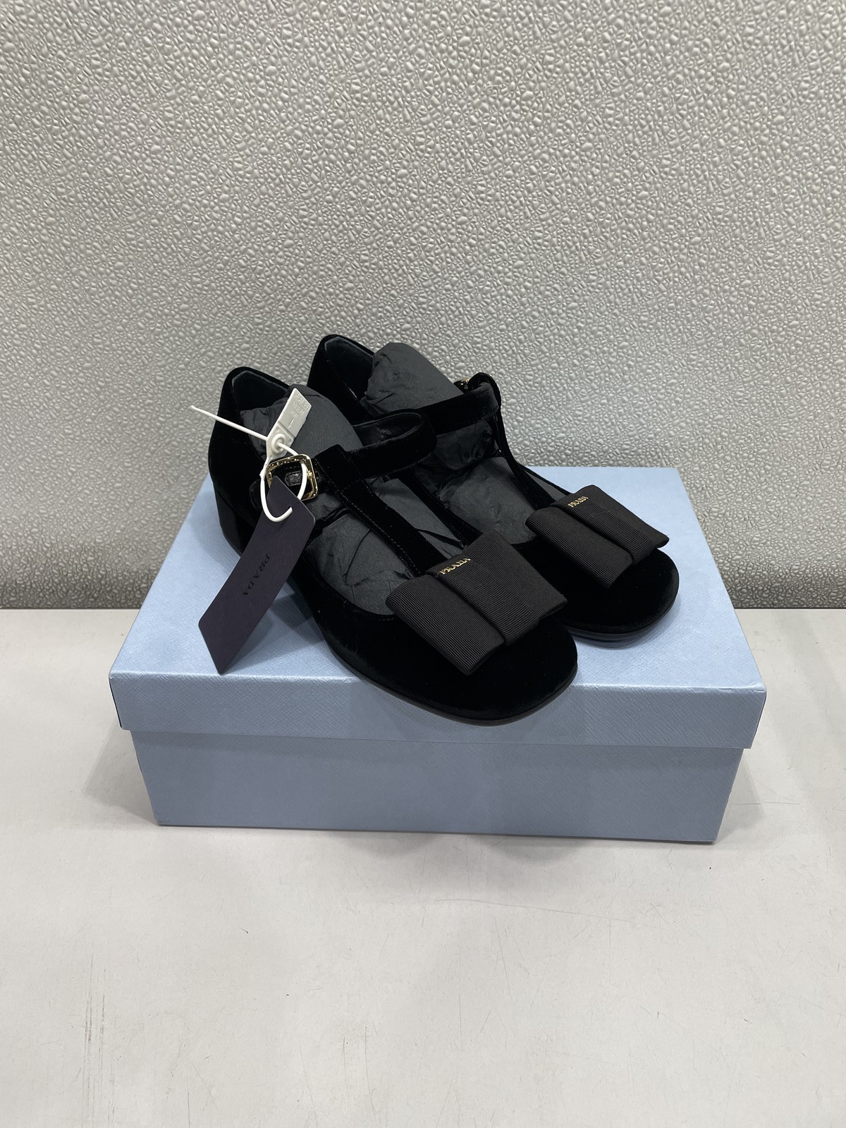 Prada Velvet Mary Jane Pumps Women's US 7, Black *Preowned*