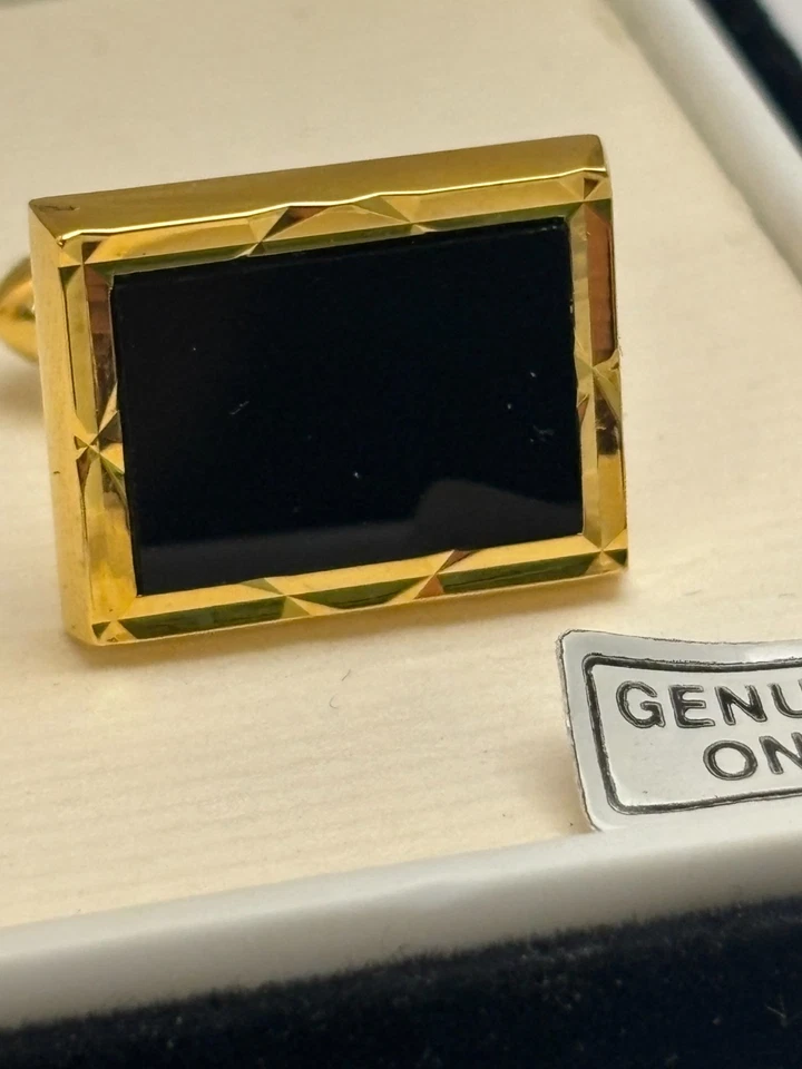 Винтажные запонки Pierre Cardin из натурального черного оникса квадратные золотистые - Изображение 3 из 4
