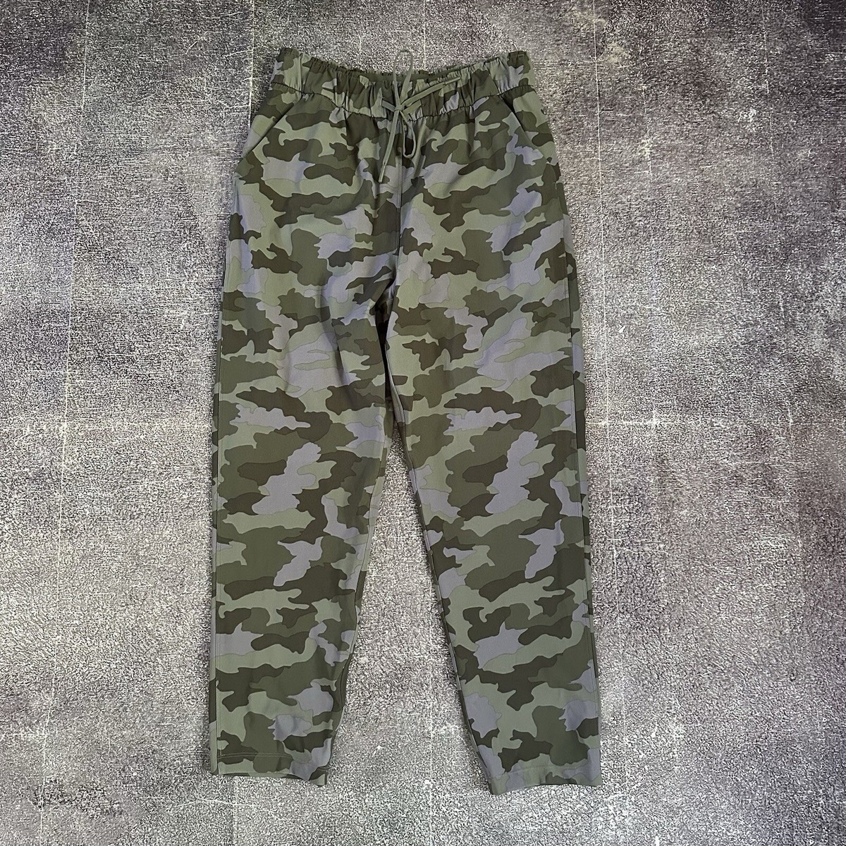 Womens Lululemon Green Camo On the Fly Stretch High Rise 7/8th Jogger Pants  Sz
