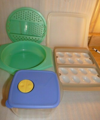 Vintage Tupperware LOT Large Grater 787-3,  4 pc Egg holder 723-2, & 3384-1 6.25
