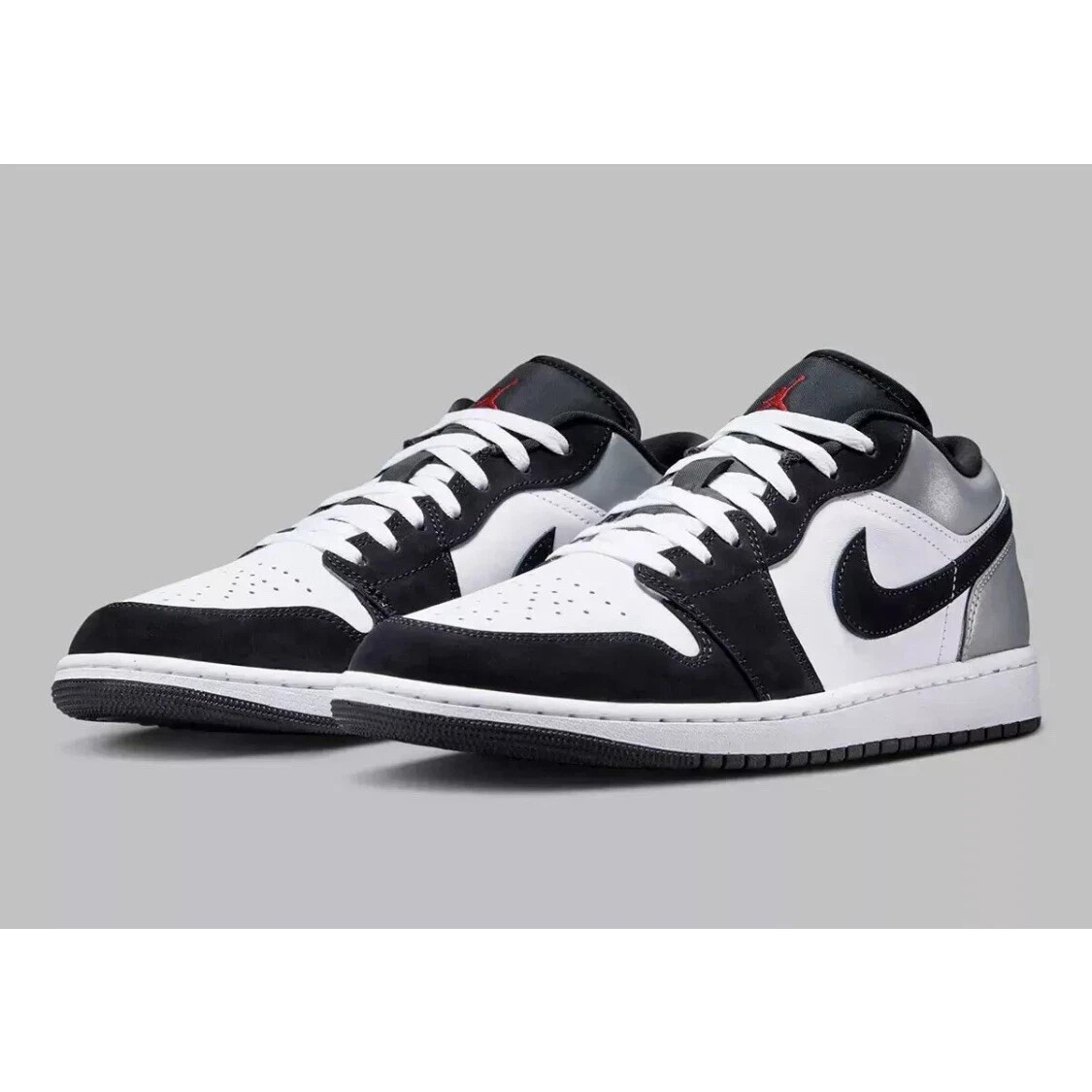 靴 Nike Women's AirJordan1Low \"White/Black\" Amazon.com: Jordan Womens WMNS Air low 1 DR0502 101 Homage