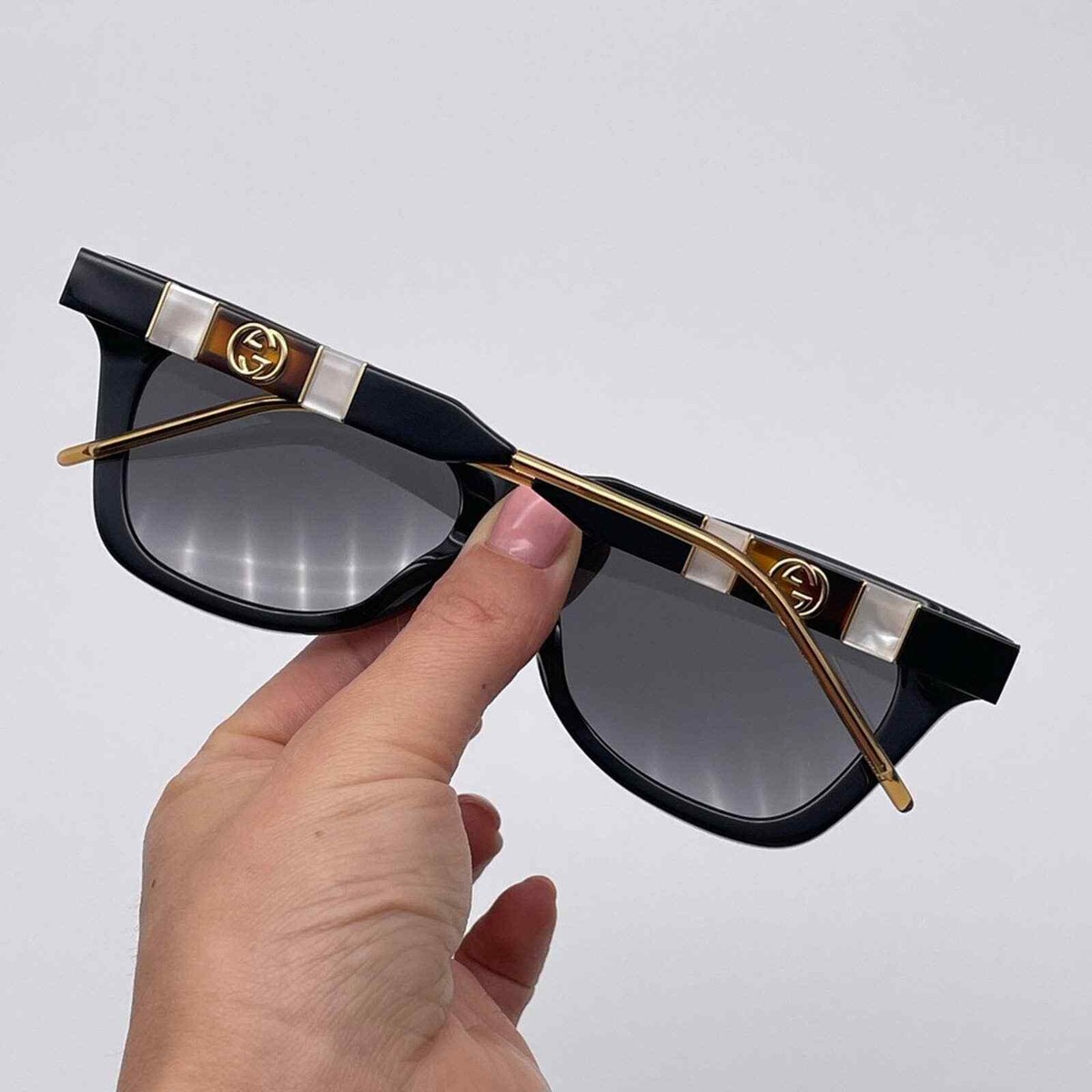 NEW GUCCI GG0598S 001 Black/Grey Authentic Women Sunglasses  display picture 1