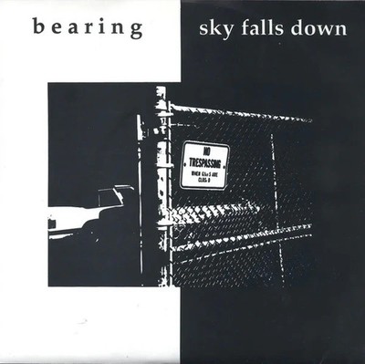 USED: Bearing / Sky Falls Down - Bearing / Sky Falls Down (7'') vinyl - grading i