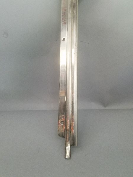 78 ROLLS ROYCE LEFT FRONT DOOR Sill Plate