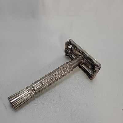 Gillette Super Speed Flare Tip Safety Razor 