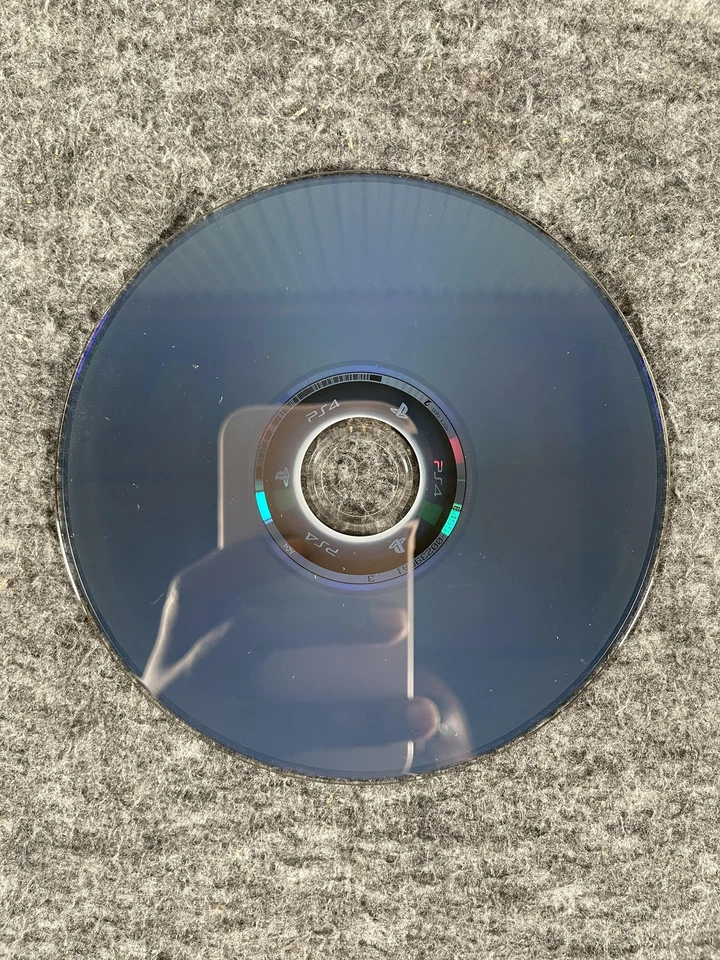 EA Sports UFC Sony PlayStation 4 PS4 Video Game Disc Only Blu-ray ESRB Teen - Image 2 of 3