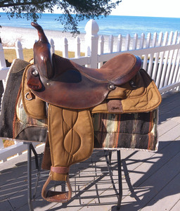 17''  176 Brown Big horn  Western trail saddle regular QH BARS