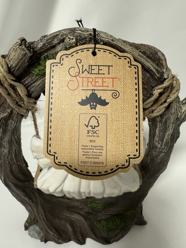 Sweet Street Figurine Halloween Ghost On Tree Swing Viral 2025 NEW - Picture 11 of 11