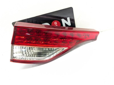 TOYOTA ESTIMA MK3 Facelift 2009 - 2015 Links Innere Rücklicht Rot 82034