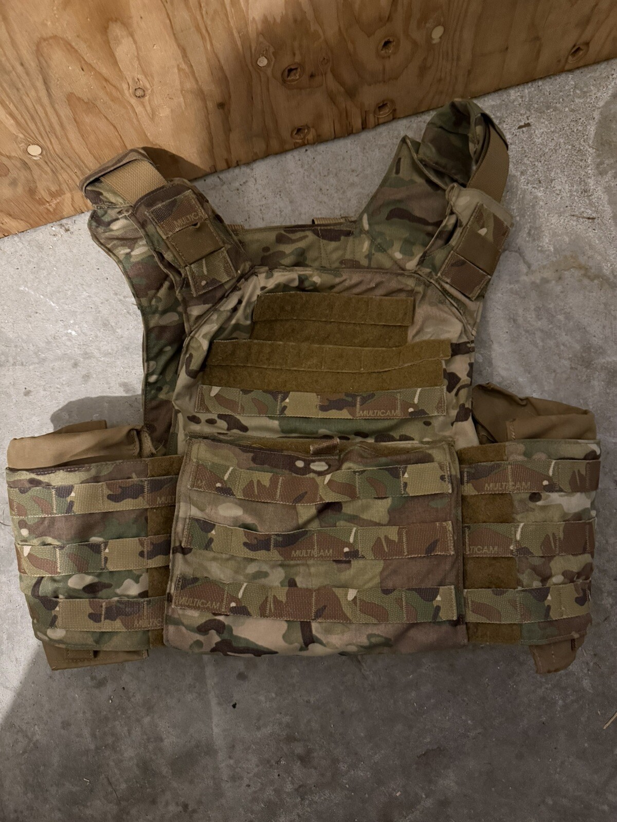 Shellback Tactical Banshee Rifle Plate Carrier Multicam