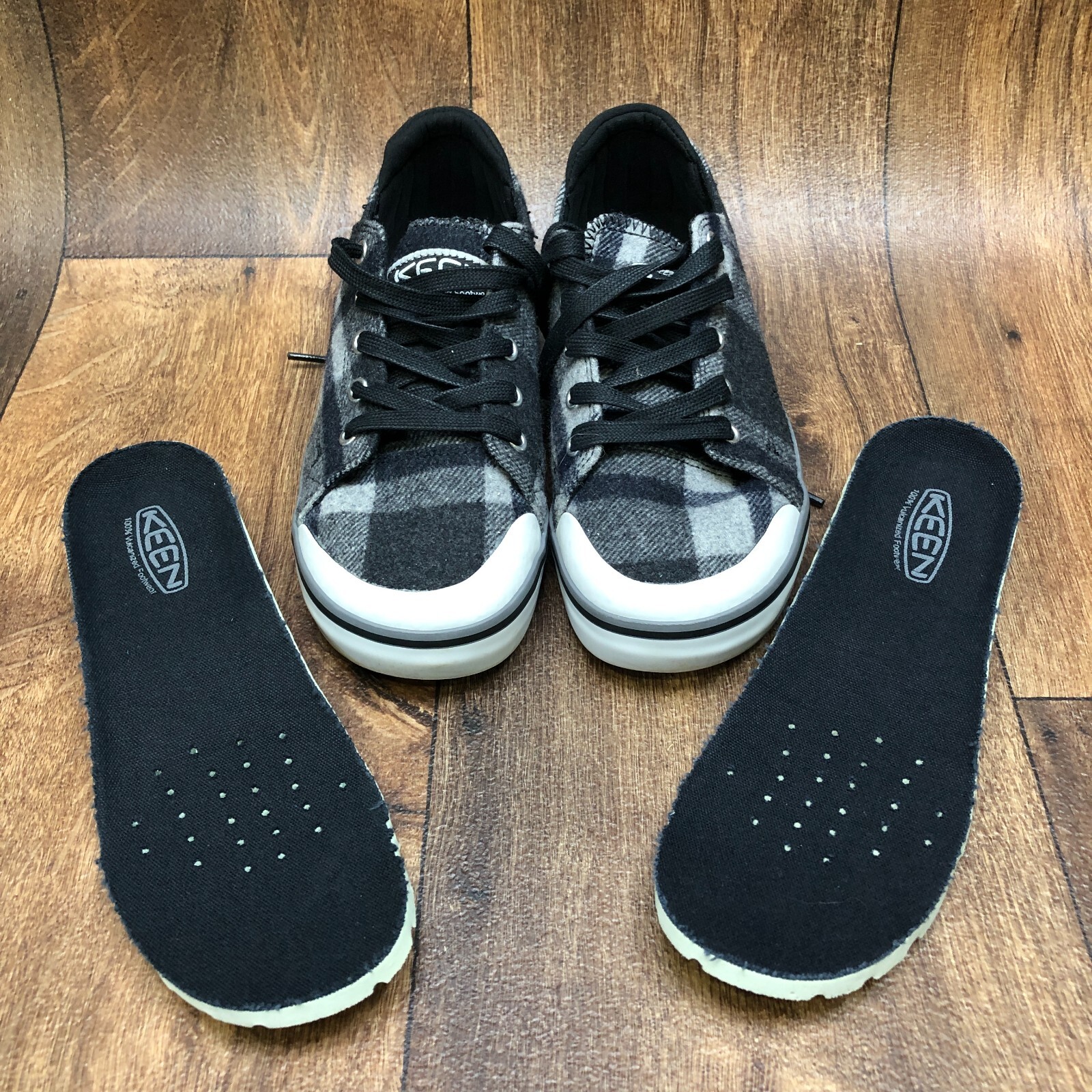 Scarpe KEEN Elsa III donna taglia 7 nere sneakers basse a quadri pizzo LANA INDOSSATE 1X