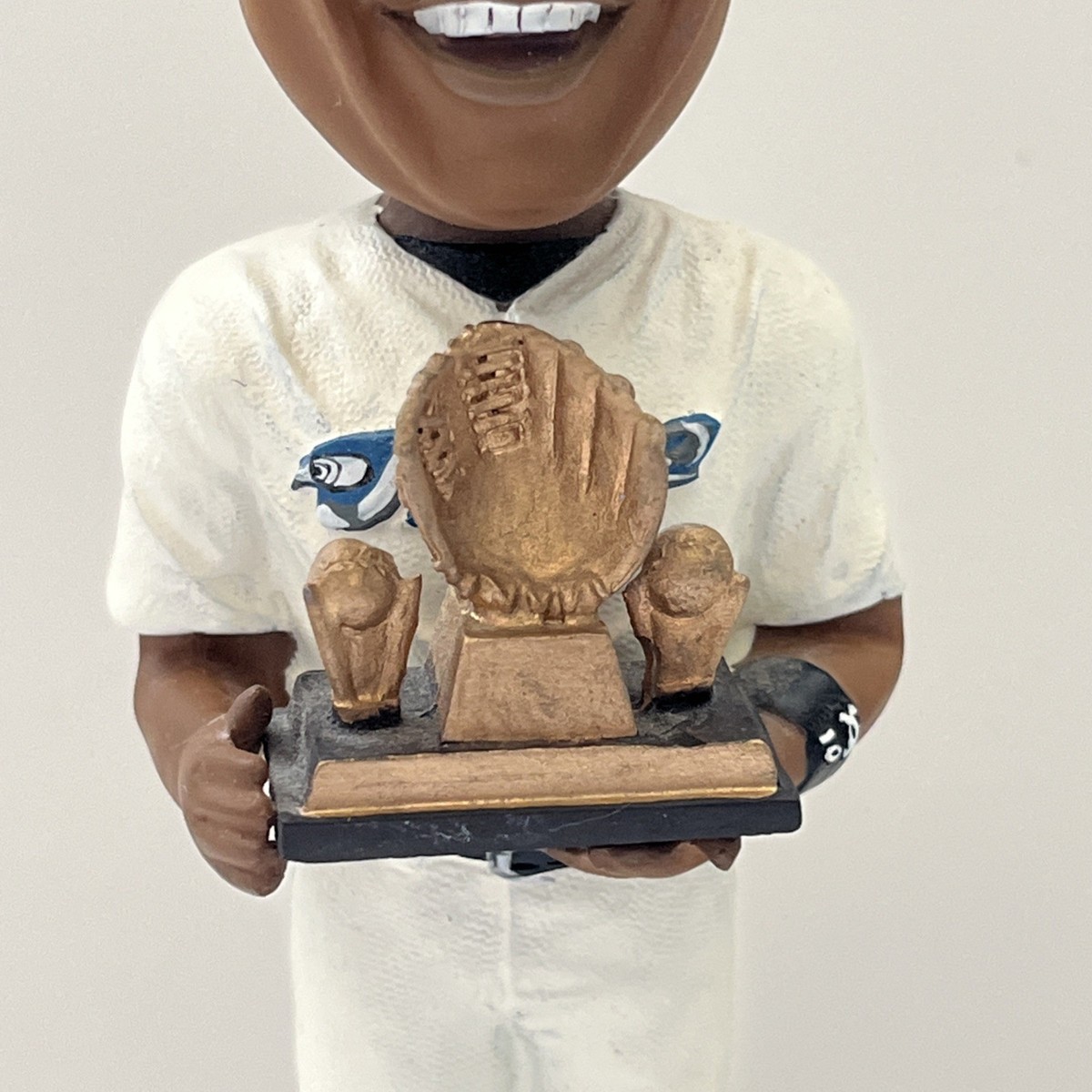 MLB 2007 イチロー GOLD GLOVE BOBBLEHEAD MLB 2007 イチロー GOLD GLOVE BOBBLEHEAD MLB 2007 イチロー