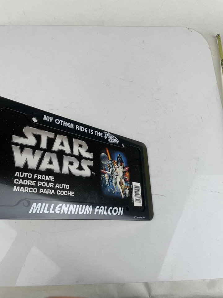 2 New Licensed Plastic License Plate Frame Cover Star Wars Millennium Falcon - Изображение 4 из 4