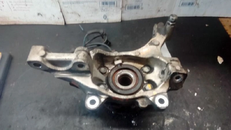 Оригинальный правый передний шпиндельный кулак для Nissan Murano 2009-2015 годов выпуска - Изображение 2 из 4