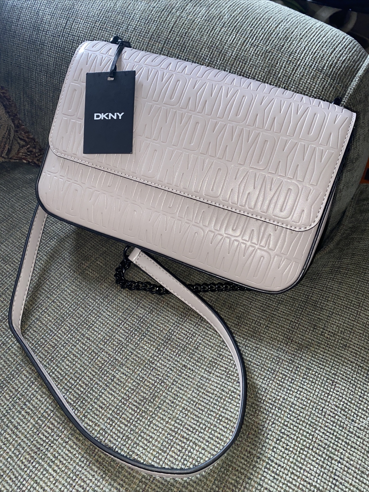 dkny sina md flp shoulder r8437a13