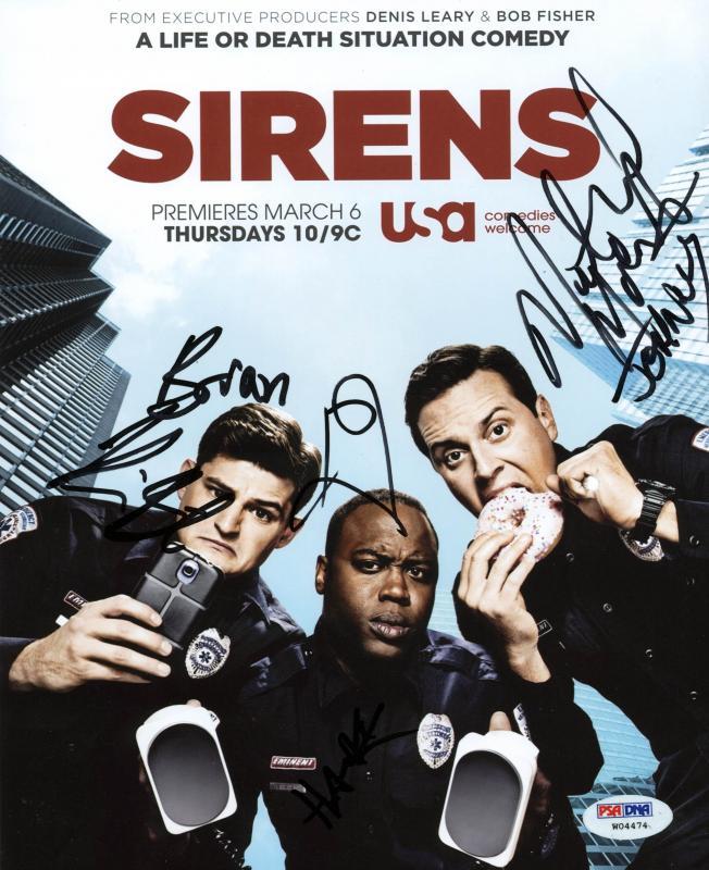 Sirens Cast (3) Mosley, Bigley & Daniels Signed Authentic 8X10 Photo PSA #W04474 