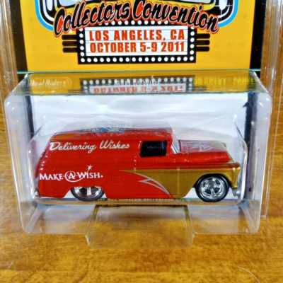 Hot Wheels RLC 25th Collectors Convention '55 Chevy Panel 2388