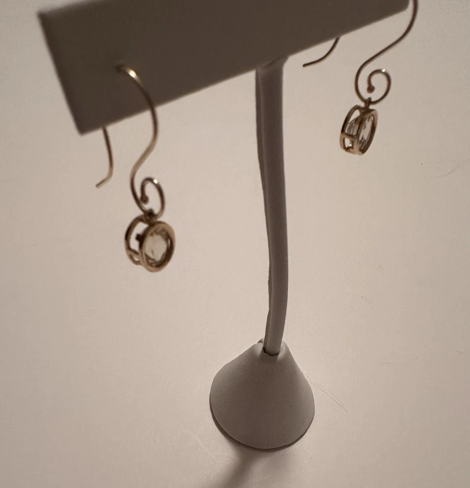 14kt 8x6mm Bisel Ovalado Berilo Dorado Cuelga Caídas Caídas Cables para las Orejas, Extraíbles, 2,17 Gramos Foto 4 de 4